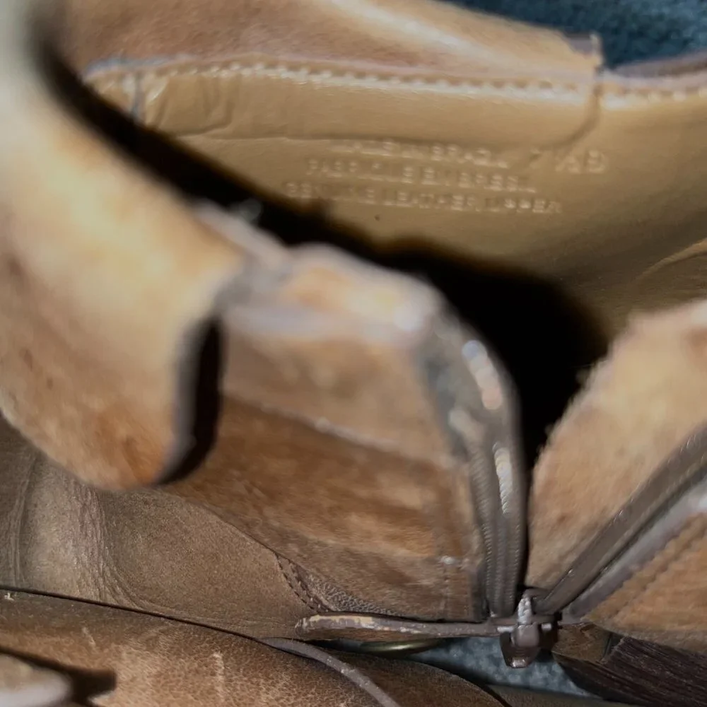 ANTHROPOLOGIE Schuler & Sons Philadelphia Brown Distressed Booties - GUC - 7.5